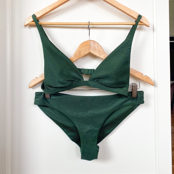 American Eagle Outfitters Other - ✨ 5 FOR $50 🌺 AMERICAN EAGLE Shine Ribbed Bikini Set Sizes S & M